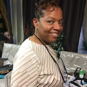 Meet your Posher, Robin